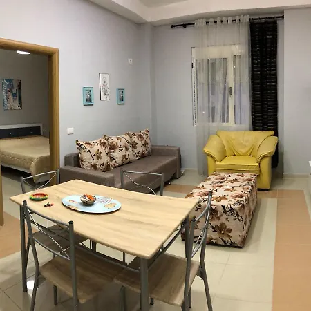 Apartment Seaside N 2 *